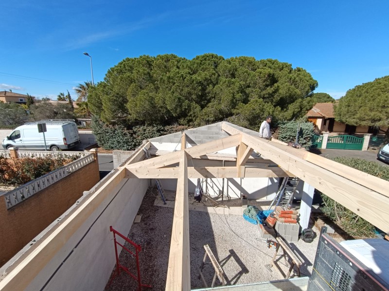 charpente traditionnelle à Marseillan 