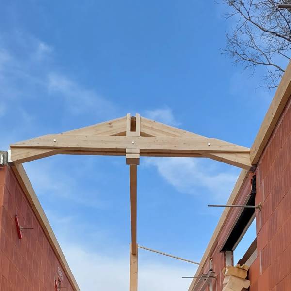 Entreprise pour la construction d'une charpente à Pezenas 